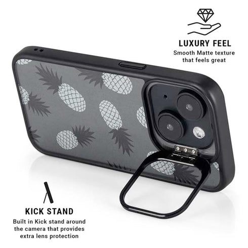 Black and White Pineapples iPhone 15 Kickstand Case